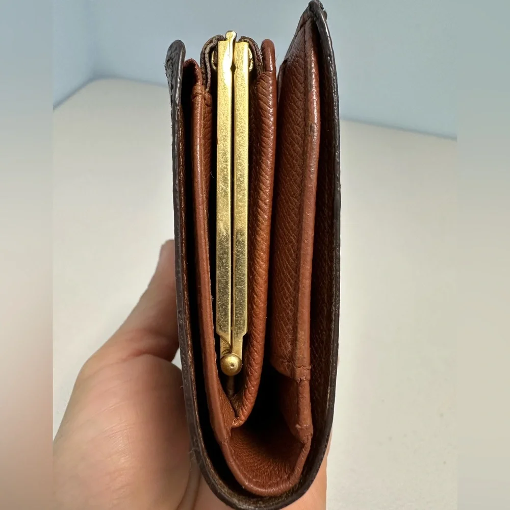 louis vuitton monogram Bifold Wallet - Picture 16 of 16